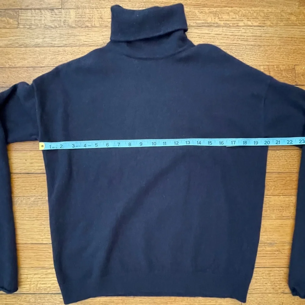 COS Cashmere Turtleneck Sweater Navy - Picture 5 of 9